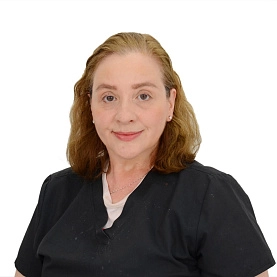 Dr. María Pérez Morales